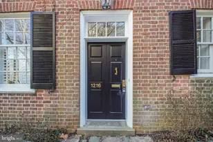 1216 Sophia St, Fredericksburg, VA 22401 - Photo 2