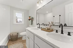 423 McKinney St, Fredericksburg, VA 22401 - Photo 14