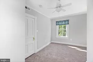 407 Hawke St, Fredericksburg, VA 22401 - Photo 12