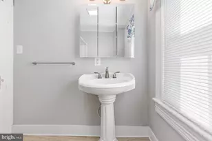 407 Hawke St, Fredericksburg, VA 22401 - Photo 14