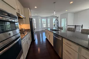 1349 Gilmore St, Fredericksburg, VA 22401 - Photo 6