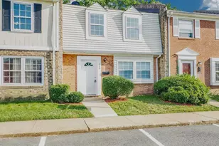 330 Brock Square, Fredericksburg, VA 22401 - Photo 1