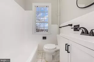 503 Caroline St, Fredericksburg, VA 22401 - Photo 10