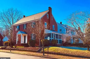 901 Monroe St, Fredericksburg, VA 22401 - Photo 8