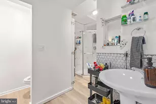 809 Caroline St, Fredericksburg, VA 22401 - Photo 10