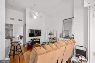 809 Caroline St, Fredericksburg, VA 22401 - Photo 4