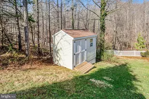 1004 Oakwood Ct, Fredericksburg, VA 22401 - Photo 60