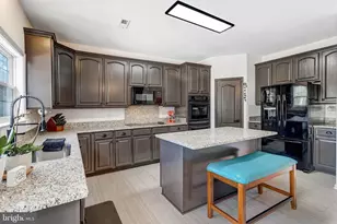 1004 Oakwood Ct, Fredericksburg, VA 22401 - Photo 20