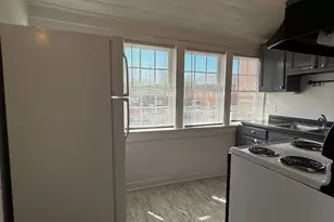 604 Caroline St, Fredericksburg, VA 22401 - Photo 10