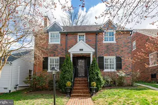 812 Marye St, Fredericksburg, VA 22401 - Photo 1