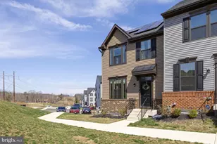 1128 Spur Ln, Fredericksburg, VA 22401 - Photo 2