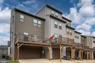 2010 Track Cir, Fredericksburg, VA 22401 - Photo 2