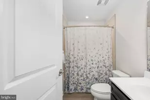 2010 Track Cir, Fredericksburg, VA 22401 - Photo 32