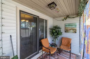 232 Farrell Ln, Fredericksburg, VA 22401 - Photo 2