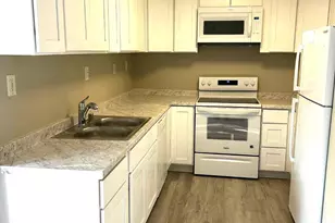 220 Ivanhoe Ct, Fredericksburg, VA 22401 - Photo 4