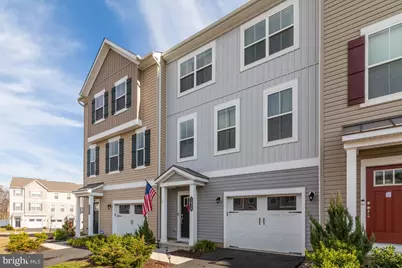 1428 Hudgins Farm Circle, Fredericksburg, VA 22408 - Photo 2