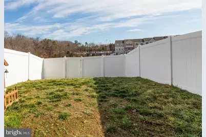 1428 Hudgins Farm Circle, Fredericksburg, VA 22408 - Photo 6