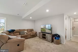 1507 Rampart Dr, Fredericksburg, VA 22401 - Photo 8