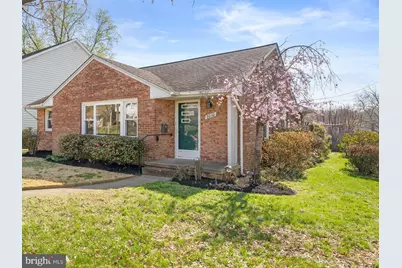 2010 Washington Avenue, Fredericksburg, VA 22401 - Photo 2