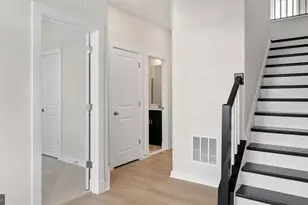 430 Germania St, Fredericksburg, VA 22401 - Photo 4