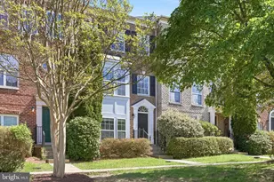 1107 Hampton St, Fredericksburg, VA 22401 - Photo 2