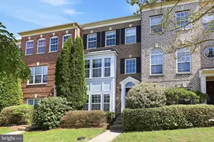 1107 Hampton St, Fredericksburg, VA 22401 - Photo 2