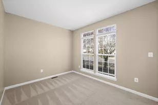 1016 Innis Dr, Fredericksburg, VA 22401 - Photo 14