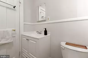 1110 College Ave, Fredericksburg, VA 22401 - Photo 16