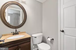 1126 Hampton St, Fredericksburg, VA 22401 - Photo 20