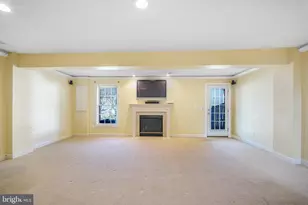 1029 Hotchkiss Pl, Fredericksburg, VA 22401 - Photo 48