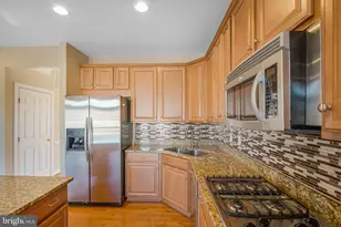 1029 Hotchkiss Pl, Fredericksburg, VA 22401 - Photo 26