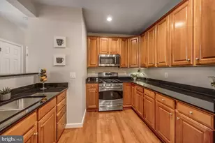 701 Cobblestone Blvd, Fredericksburg, VA 22401 - Photo 8