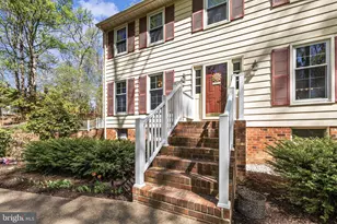 113 Poplar Dr, Fredericksburg, VA 22401 - Photo 2