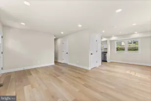 221 Morningside Dr, Fredericksburg, VA 22401 - Photo 10