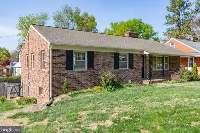 1329 Brent Street, Fredericksburg, VA 22401 - Photo 4