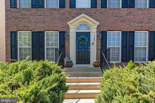 1102 Anderson St, Fredericksburg, VA 22401 - Photo 2