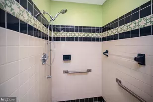 130 Spring Wood Dr, Fredericksburg, VA 22401 - Photo 10