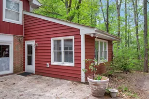 130 Spring Wood Dr, Fredericksburg, VA 22401 - Photo 2