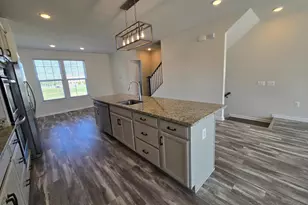 2208 Shadmoor Dr, Fredericksburg, VA 22401 - Photo 8