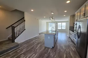 2208 Shadmoor Dr, Fredericksburg, VA 22401 - Photo 12