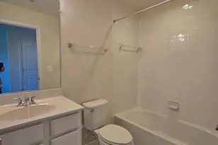 2208 Shadmoor Dr, Fredericksburg, VA 22401 - Photo 30