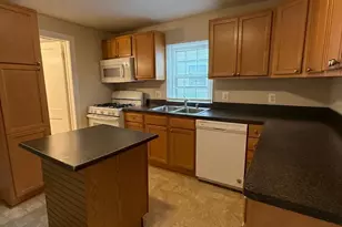 422 Dunmore St, Fredericksburg, VA 22401 - Photo 8