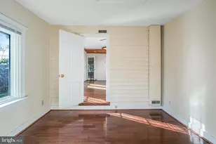307 Hawke St, Fredericksburg, VA 22401 - Photo 18