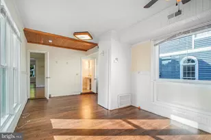 307 Hawke St, Fredericksburg, VA 22401 - Photo 14
