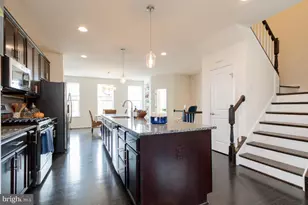 1329 Gilmore St, Fredericksburg, VA 22401 - Photo 14