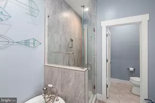 310 Frederick St, Fredericksburg, VA 22401 - Photo 22