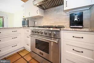 1102 Prince Edward St, Fredericksburg, VA 22401 - Photo 28