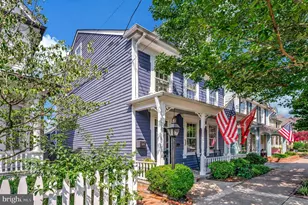1102 Prince Edward St, Fredericksburg, VA 22401 - Photo 2