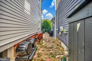 1102 Prince Edward St, Fredericksburg, VA 22401 - Photo 58