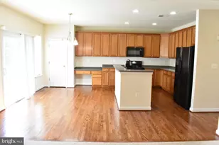 1310 Walker Dr, Fredericksburg, VA 22401 - Photo 8
